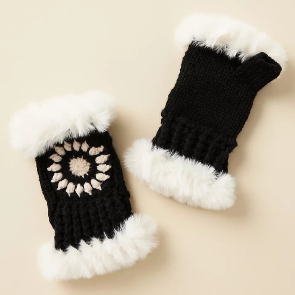 NWT Anthropologie Fingerless Crochet Mittens Gloves